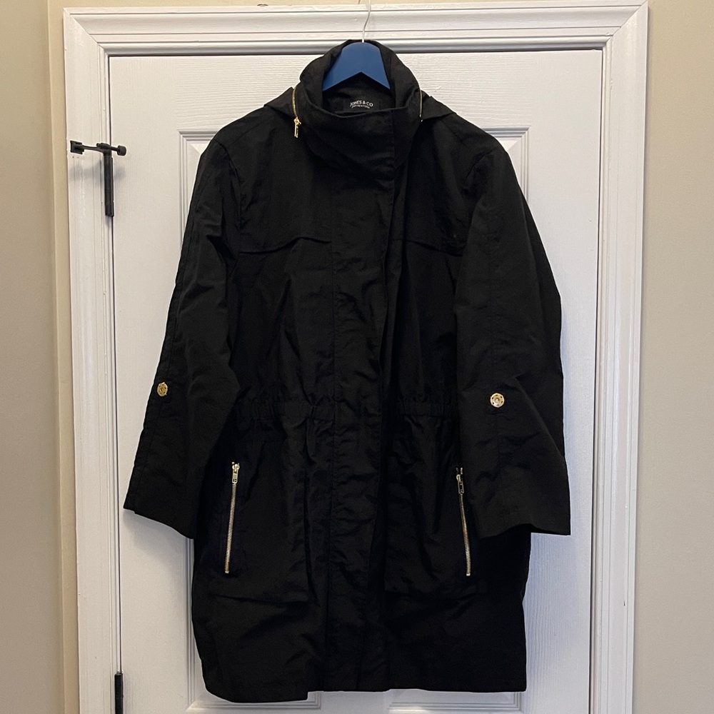 Jones New York Black Utility Jacket with Gold Details - Picture 5 of 10